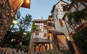 โรงแรมเลอ ชาร์โคล (SHA Extra Plus)